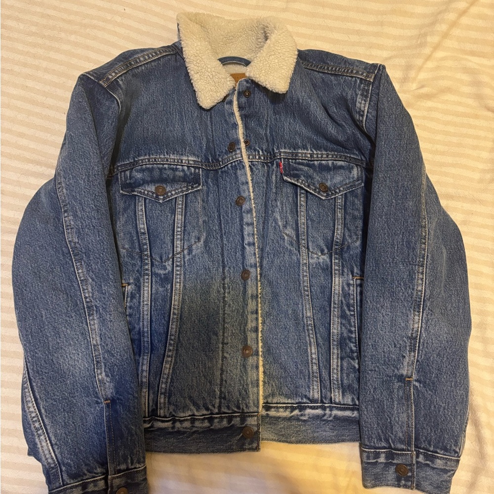 Levi Denim Jacket with Fur Lining